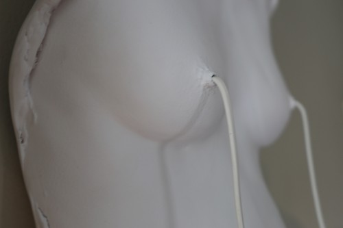 lepenedartista_tette_lampada_05